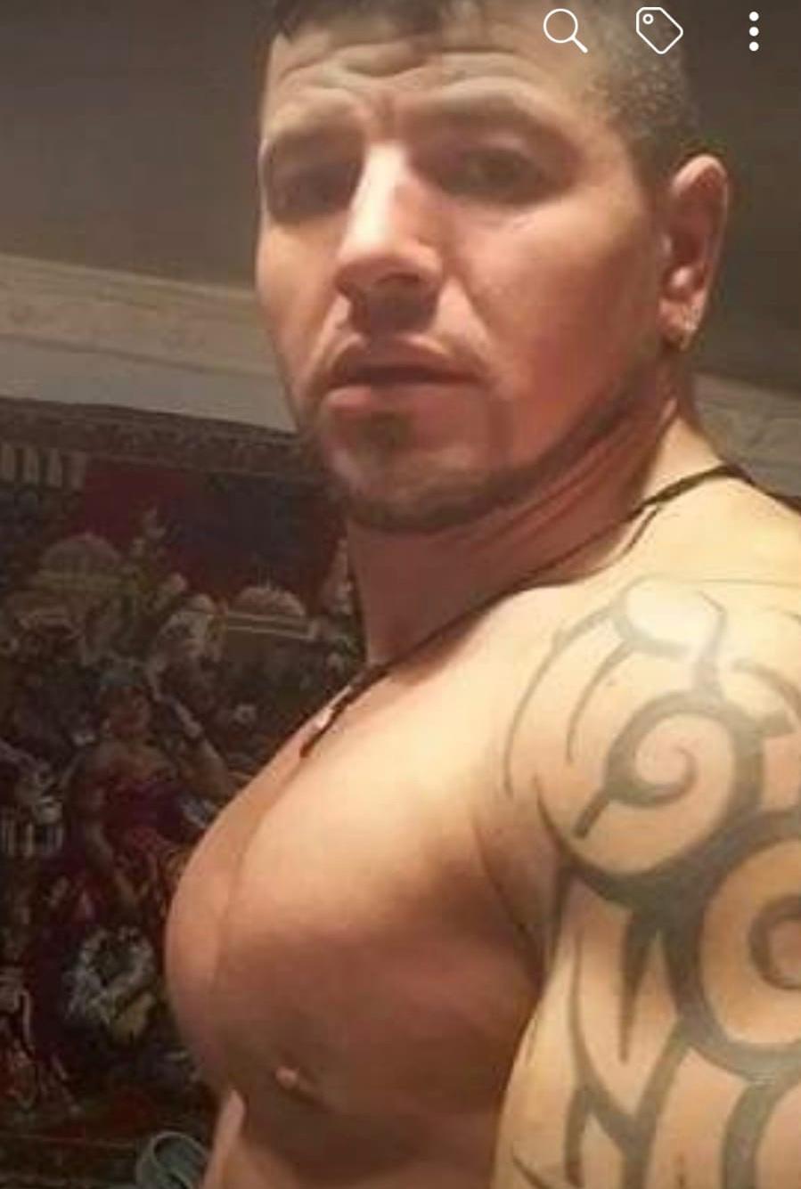 Un bărbat din Galați, urmărit cu mandat european, a fugit din toaleta Poliției. Ce infracțiuni a comis Busuioc Stănică