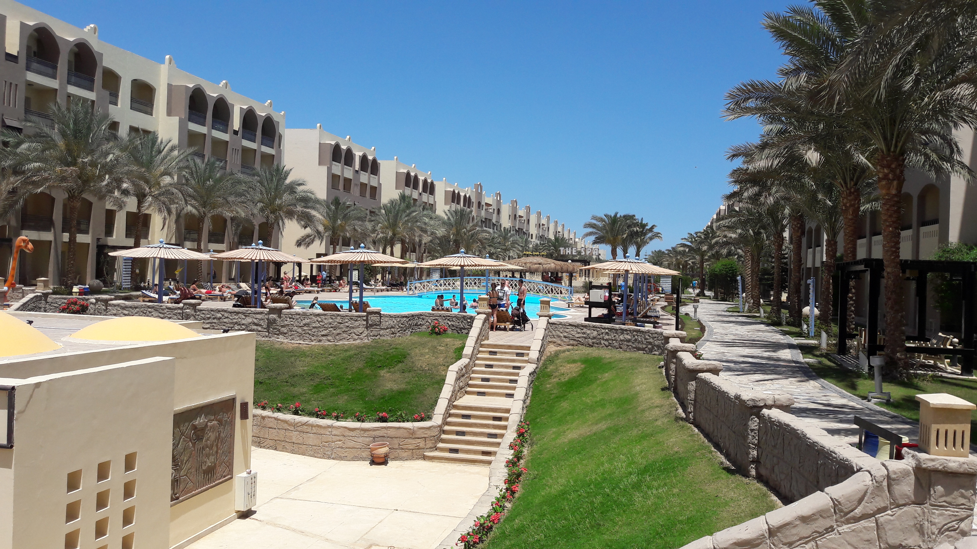 Stațiunea egipteană Hurghada, Dubaiul de acum 20 de ani - FOTO