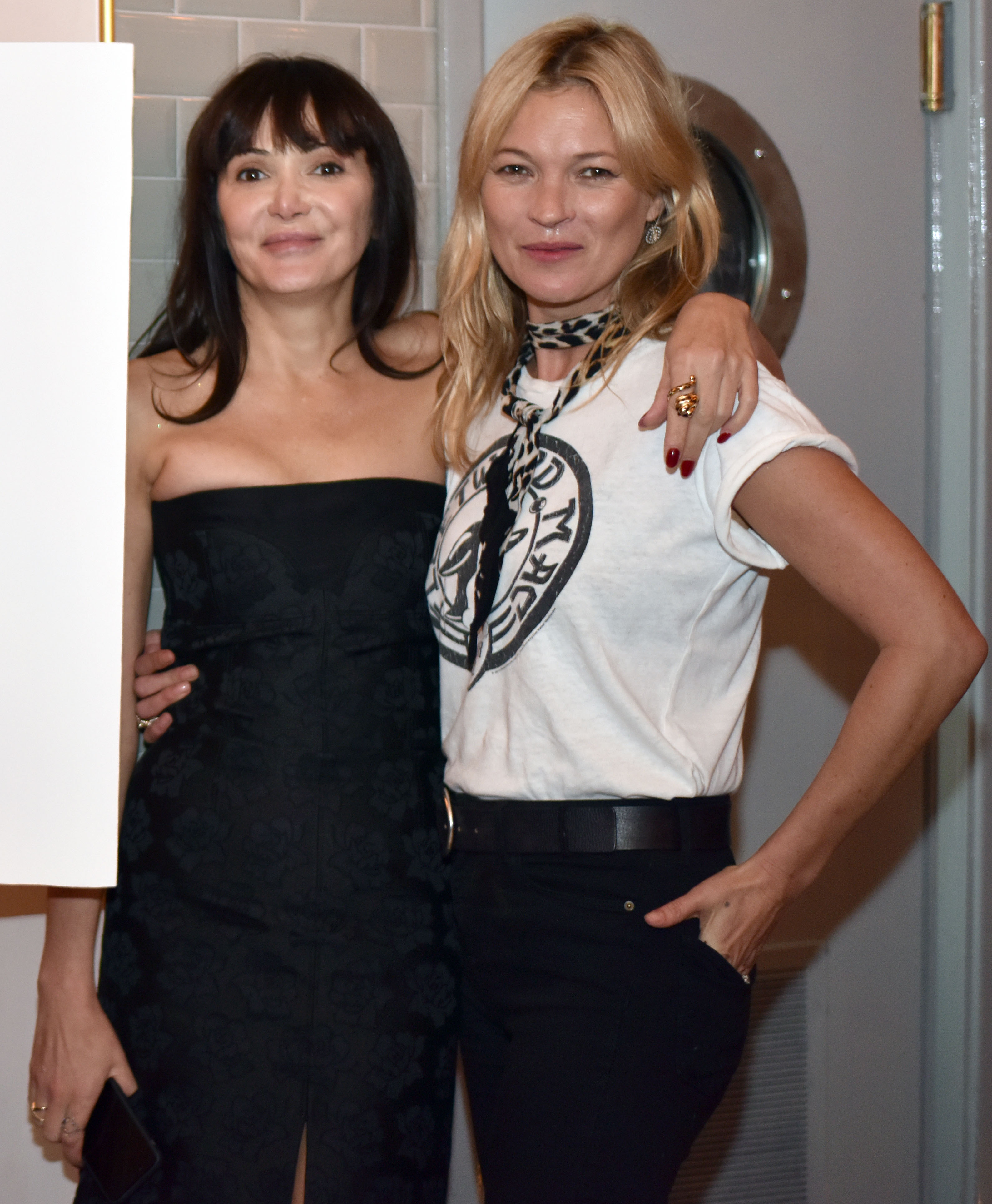 FOTO | Povestea lui Annabelle Neilson, modelul găsit mort în propria casă. Cum a ajuns dependentă de droguri la 16 ani