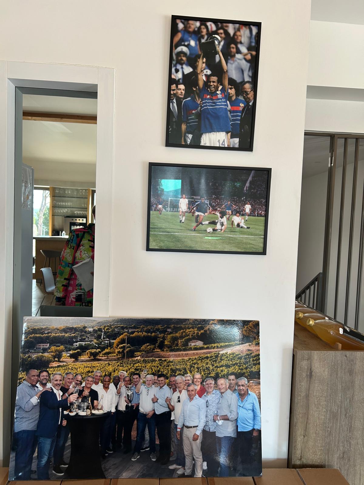 Acasă la Jean Tigana, fostul mare internațional francez care s-a retras din fotbal ca să facă vin în podgoria sa din Cassis. Ce a spus despre meciurile epice ale Craiovei cu Bordeaux