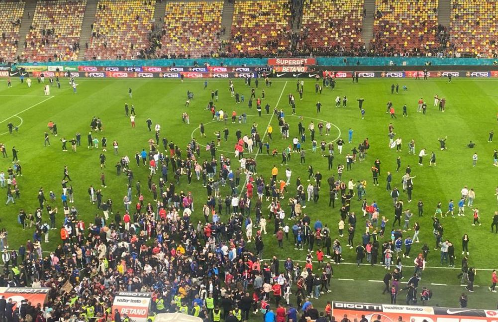 FCSB a câștigat titlul după 9 ani. Echipa lui Gigi Becali, campioana României, după victoria cu Farul de pe Arena Națională