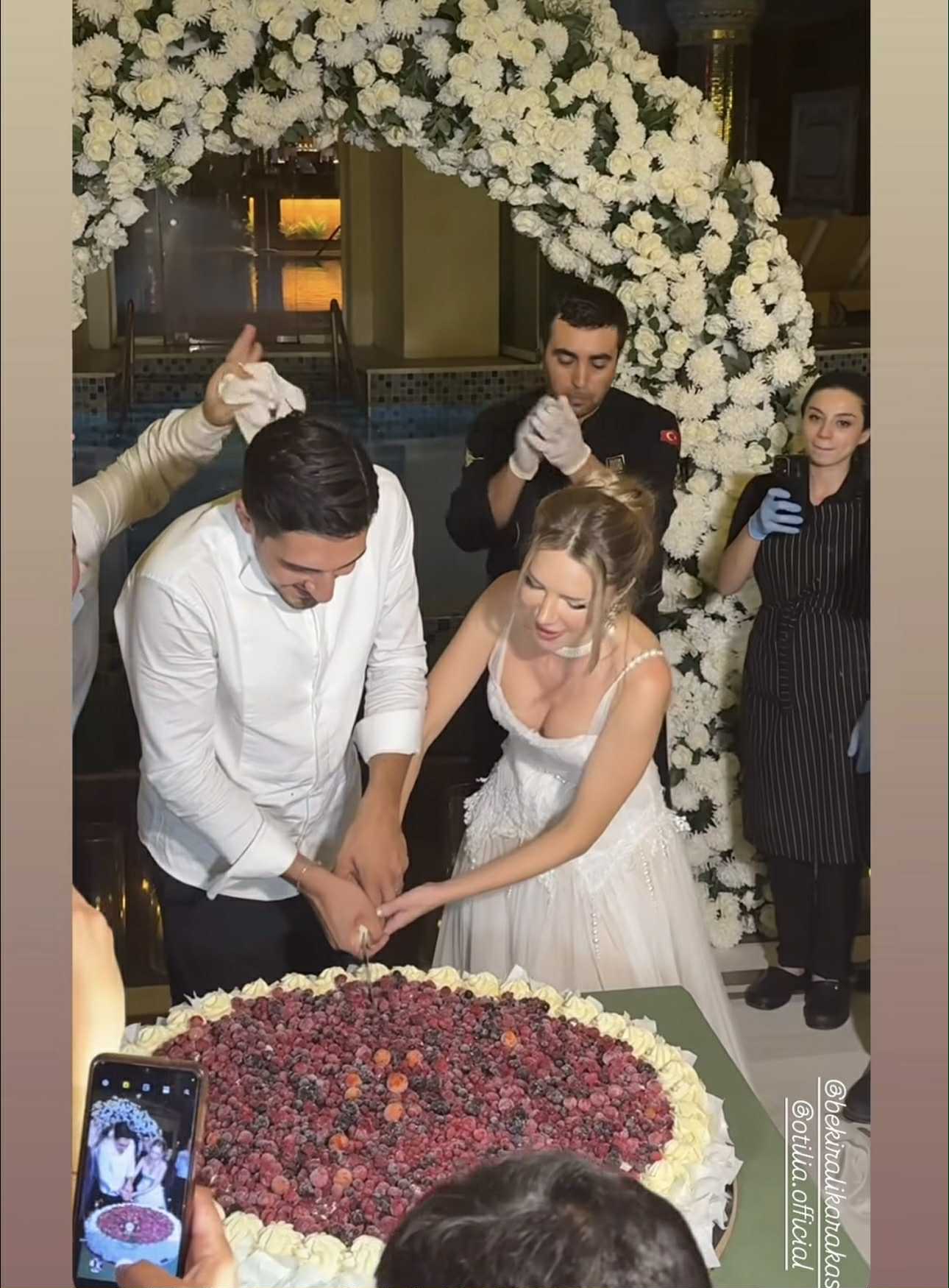 Imagini de la nunta Otiliei Bilionera cu Bekir Ali. Petrecerea a avut loc la restaurantul unui hotel de cinci stele, într-o zonă cu specific otoman