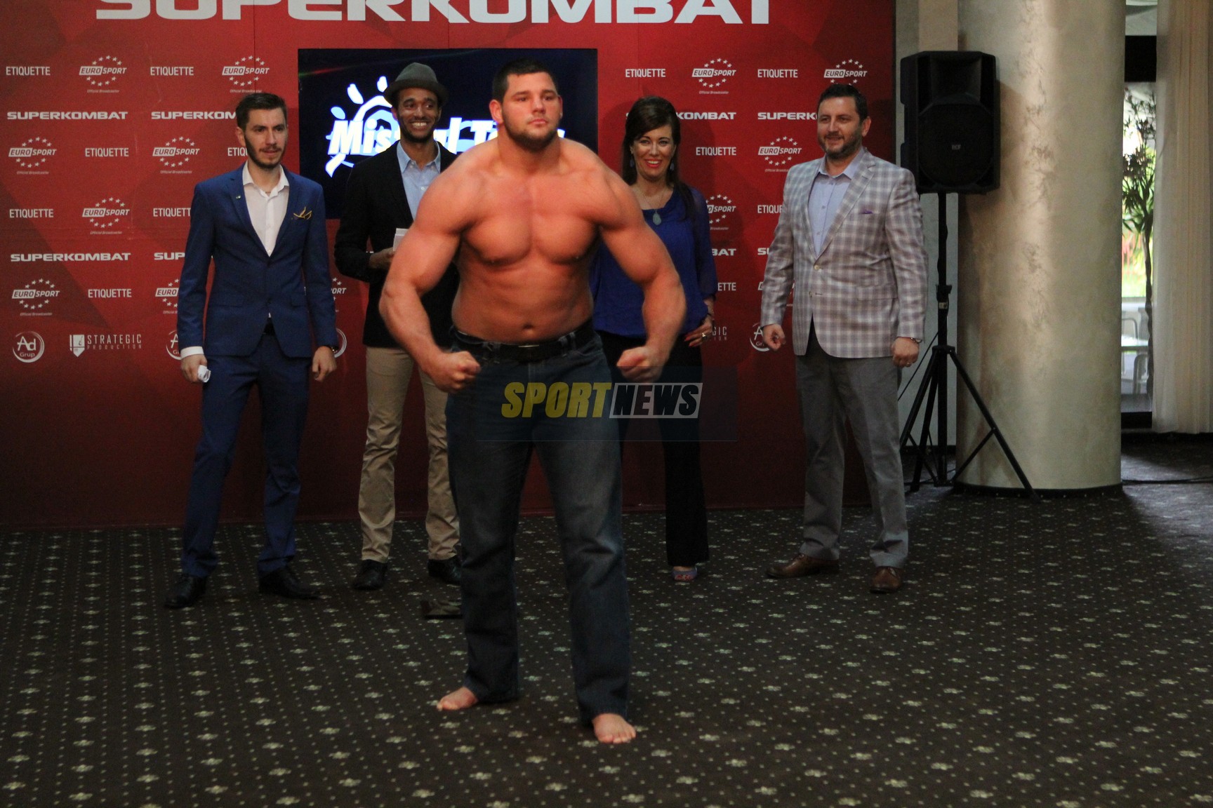 GALERIE FOTO / Luptătorii de la Superkombat Constanța au trecut proba cântarului