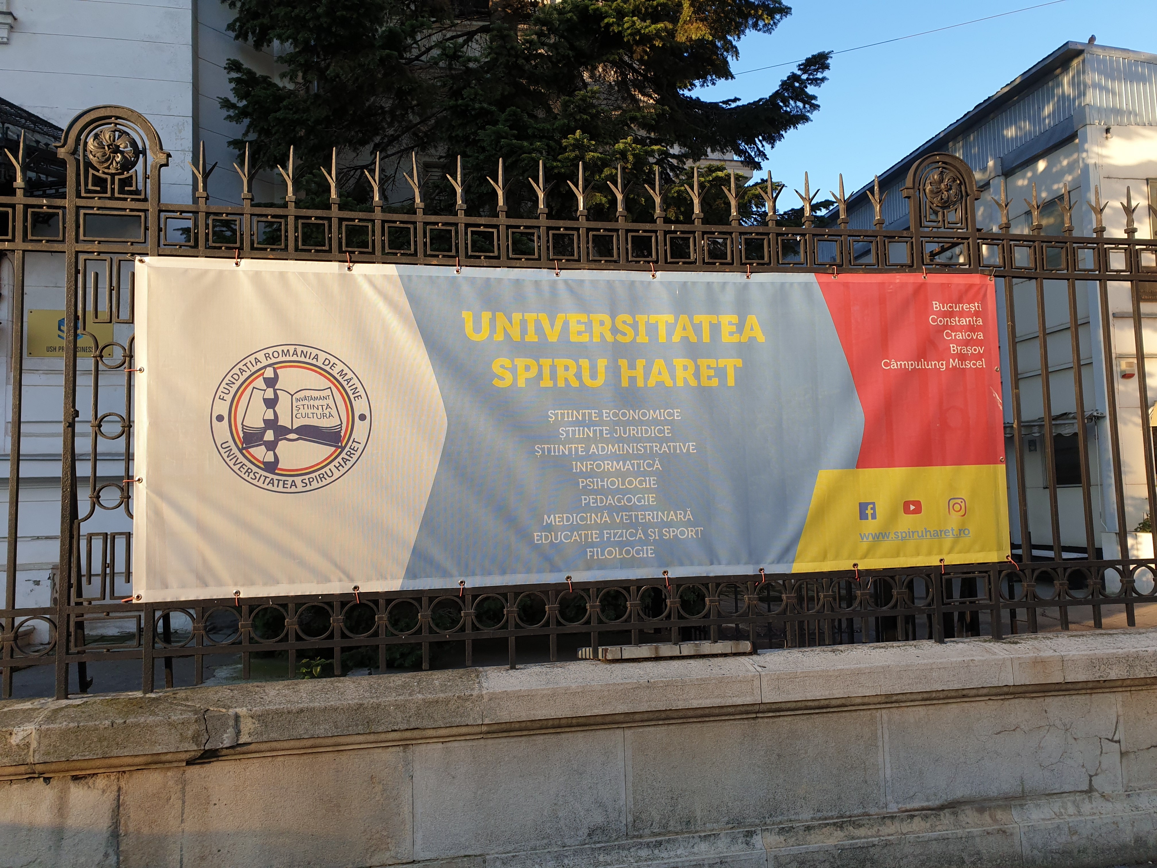 UPDATE | Percheziții la Universitatea Spiru Haret. DIICOT anchetează conducerea pentru promovarea studenților pe bani. Printre cei vizați, un demnitar