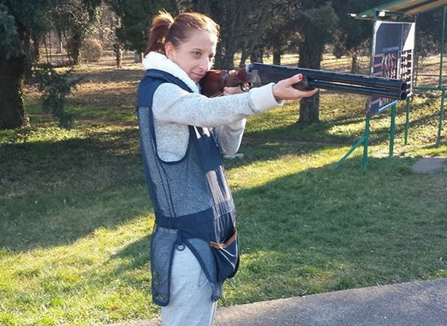 Eliza Samara a fost timidă, dar s-a tratat și a ajuns mare sportivă. Terapie cu medalii! ^Antrenorii săi vorbesc despre lungul drum al ”reginei” de la tenis de masă de la tulburările de vorbire din copilărie și emoțiile nestăvilite la titlul continental