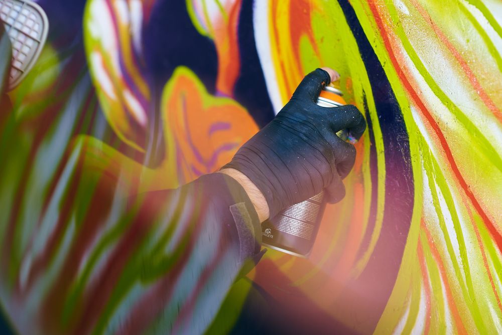 6 trupe de artisti urbani s-au duelat in opere de graffiti in parcarea Centrului Comercial Orhideea! Cei mai cunoscuti grafferi din Romania au jurizat spectaculosul concurs!