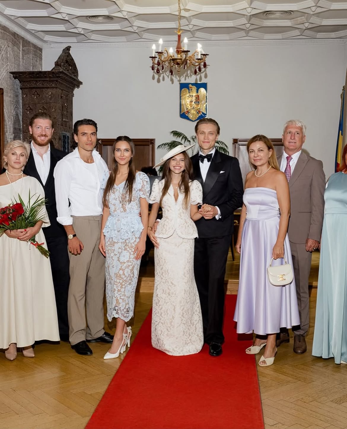 Noi imagini de la cununia civilă a Valeriei Lungu cu Alex Gîlcă