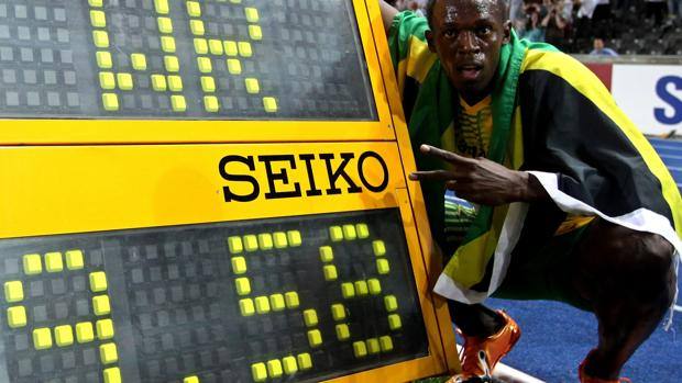 Usain Bolt se retrage, se termină o eră. Toate momentele de aur ale fenomenalului sprinter jamaican! GALERIE FOTO