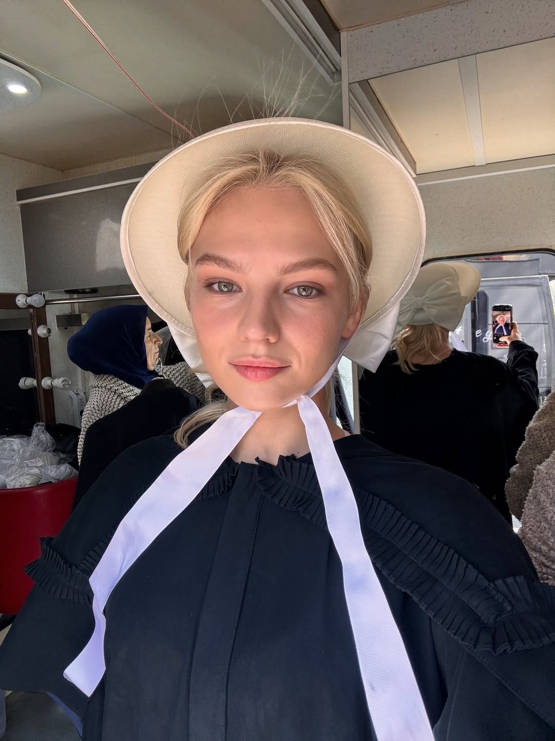 Actrița de la Kanal D comparată cu Gigi Hadid. Ce secrete de frumusețe are Nilsu Berfin Aktaș