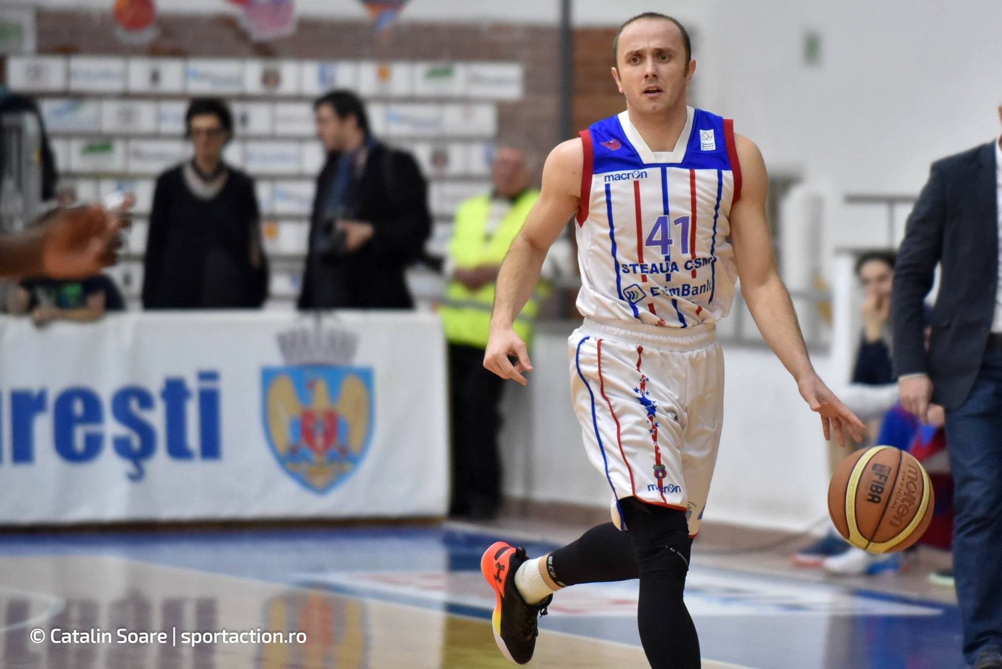 Playmaker-ul Stelei, baschetbalistul sârb Marko Marinovici, dezvăluie: ”Trag ca un nebun, să-mi întăresc mușchii spatelui și ai abdomenului! Am un membru mai scurt cu 4 centimetri” | VIDEO EXCLUSIV