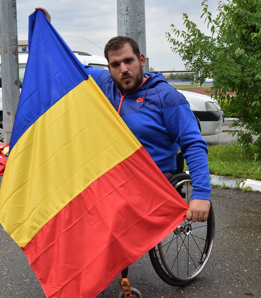 Un jucător de tenis face istorie pentru România. Pe locul 172 în lume, dintr-un scaun rulant. Un accident de mașină i-a schimbat viața / FOTO