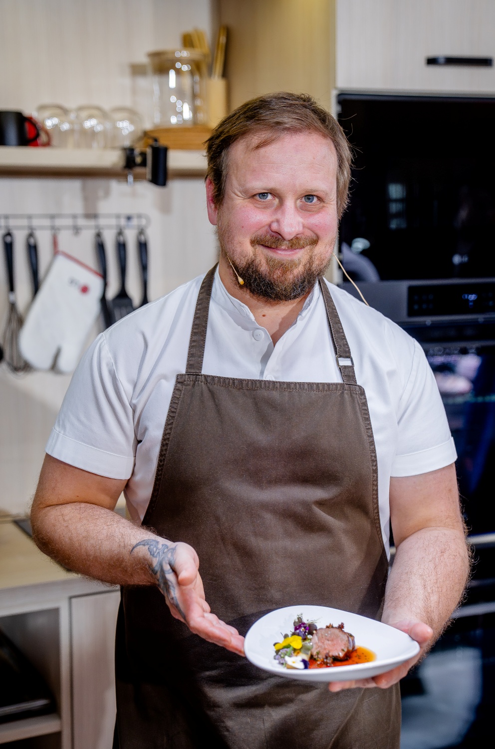 Egy Michelin-csillagos séf konyhai tippjei, amelyek garantáltan megmentik a húsvétot