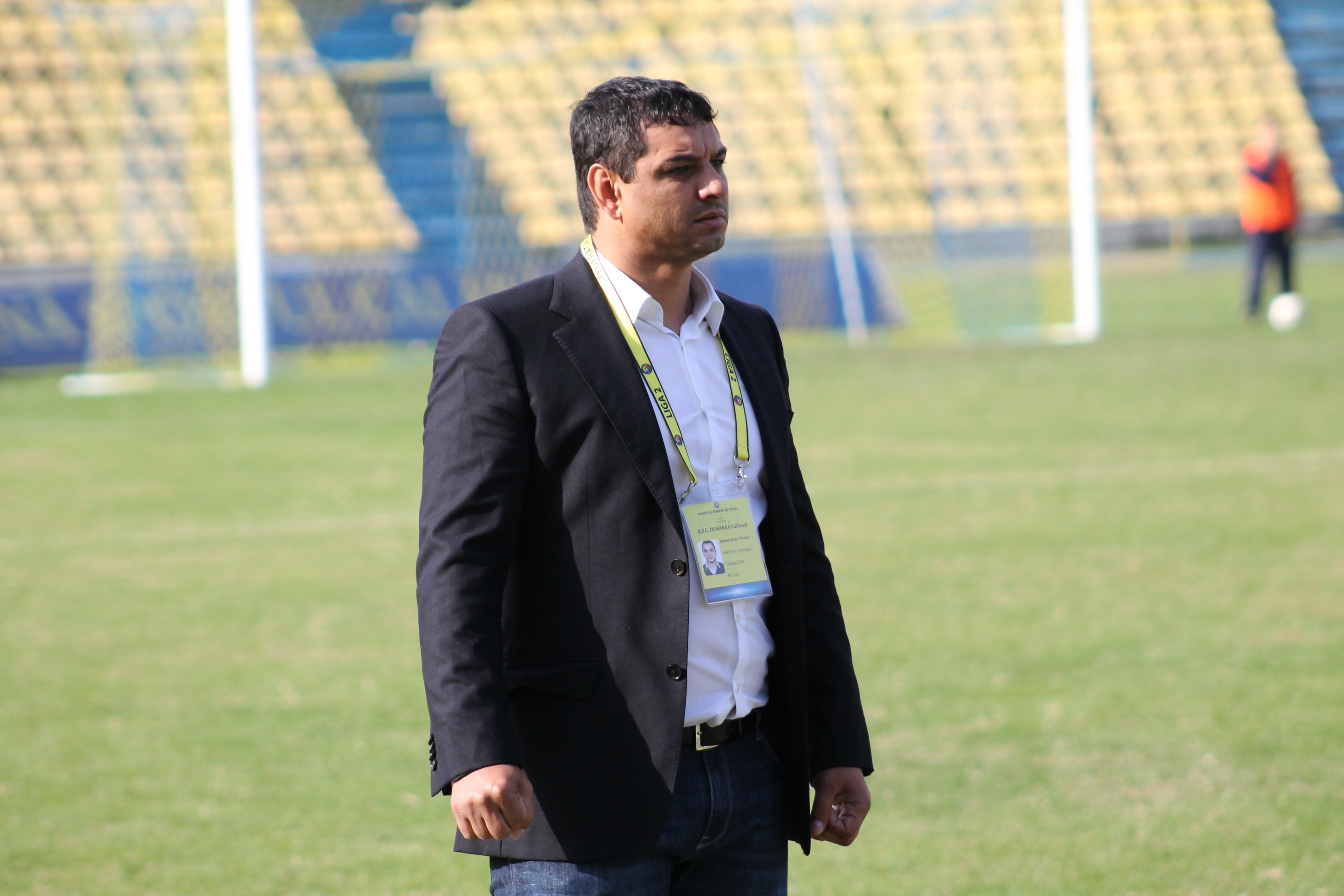 Viorel Ion, antrenorul de la Gloria Buzău, după 0-8 la Călărași: ”Nici Trapattoni sau Capello nu ar putea să facă nimic. Nu se mai poate fără bani, nu am primit nimic de șapte luni”. Echipa se desființează de luni, ”Vioară” se internează la Brașov
