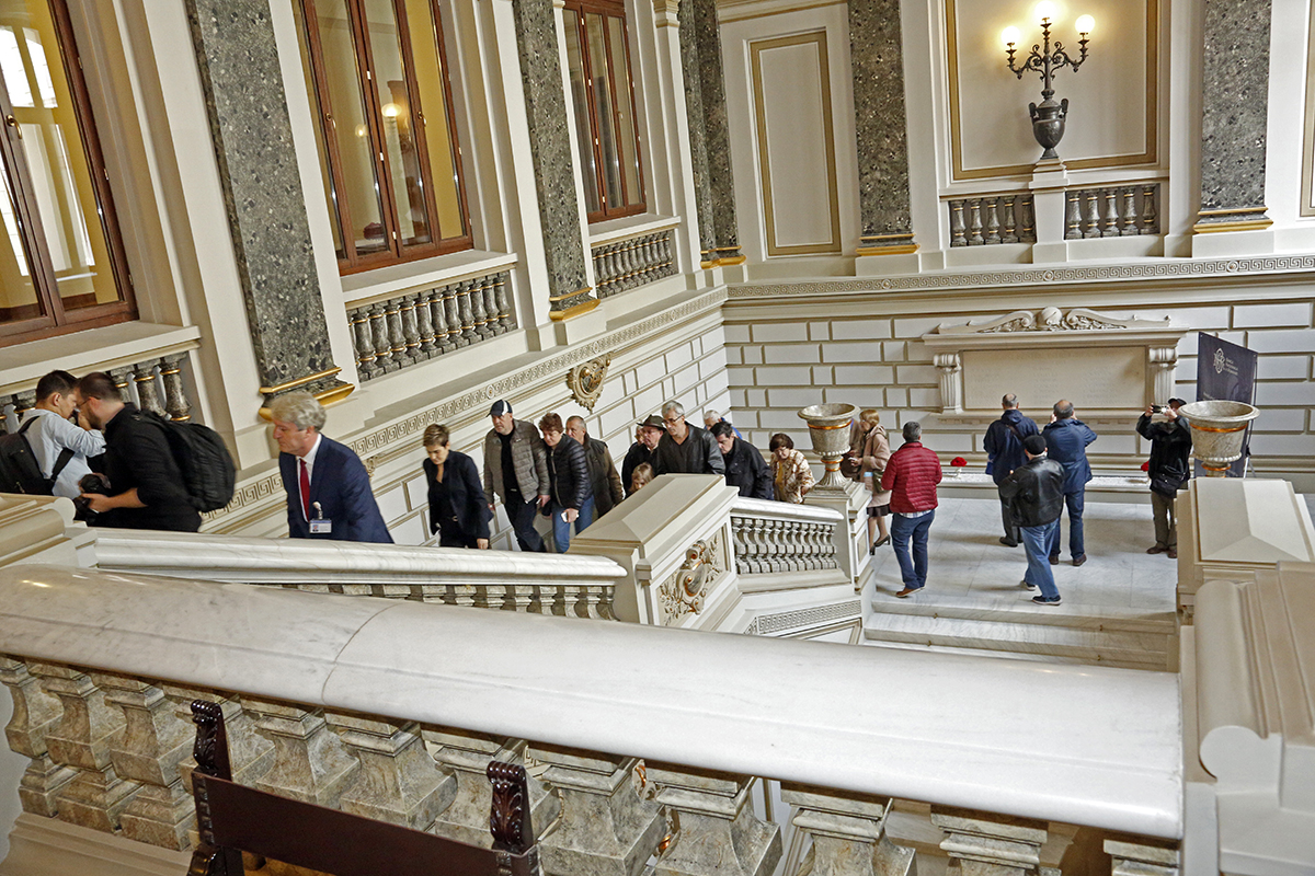 Povești din București | Palatul vecin cu cluburile de noapte. În Muzeul BNR se ascunde la vedere o frântură de istorie