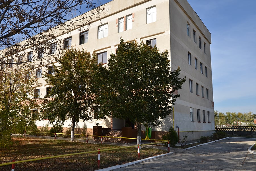 Școala de Pompieri din Boldești cumpără mâncare în valoare de 350.000 de euro. Lista include 98 de loturi, printre care și 190.755 de ouă
