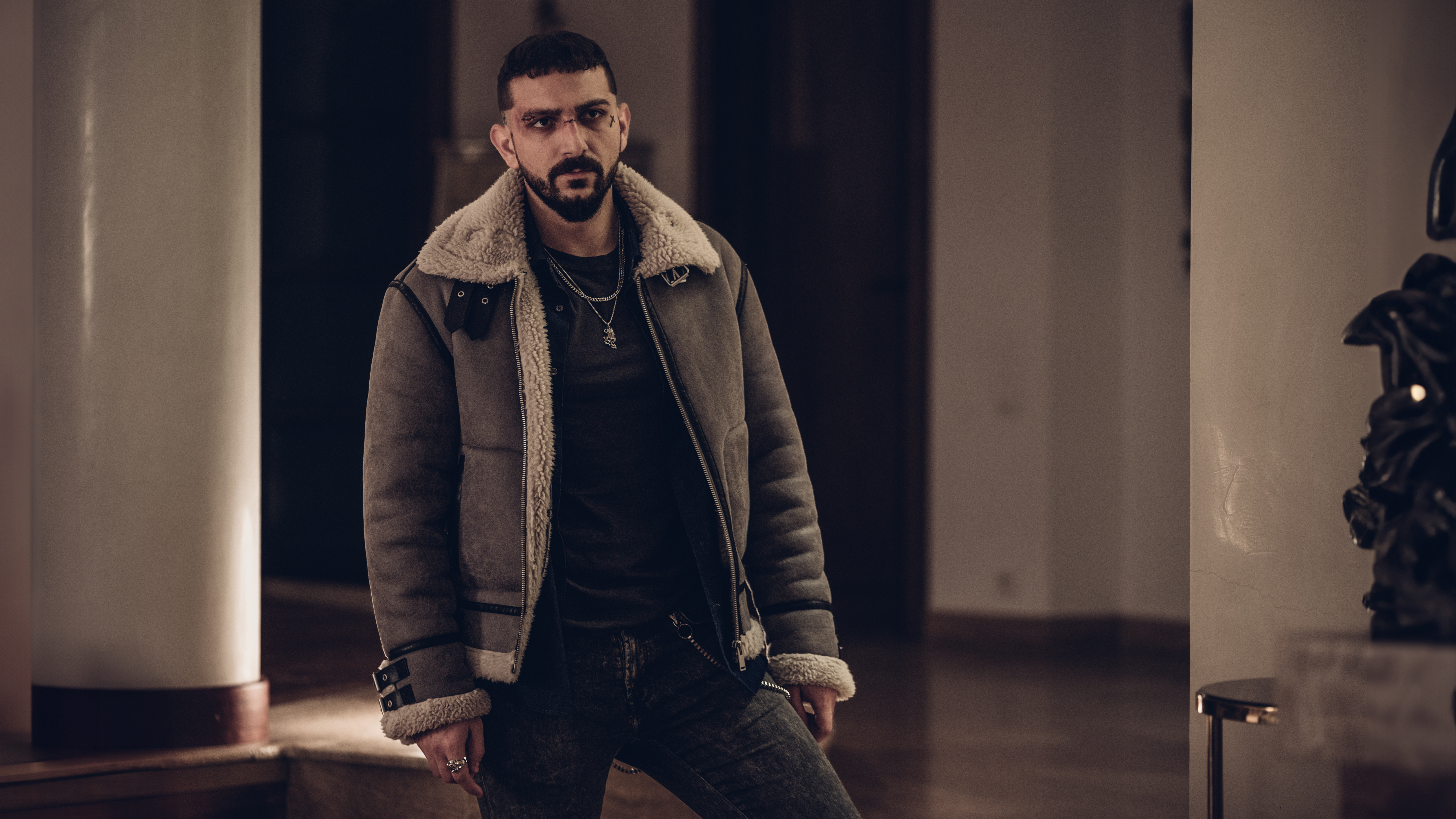 Cosmin Teodor Pană, despre rolul său din serialul „Subteran”. S-a pregătit fizic și mental înainte de filmări  | INTERVIU