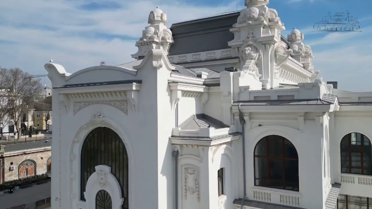 Înainte și după. S-au terminat lucrările la Cazinoul din Constanța. Povestea clădirii emblematice de pe Litoral