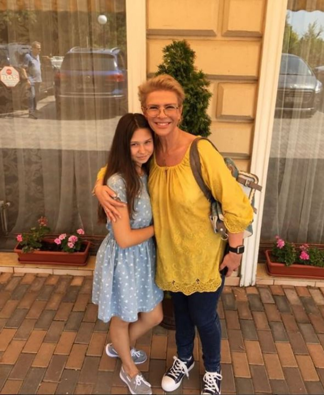 Fiica lui Teo Trandafir a urcat pentru prima dată pe podium: „Îmi doresc să vă arăt un pic mai mult cine sunt”. Ce sfat a primit Maia de la mama sa