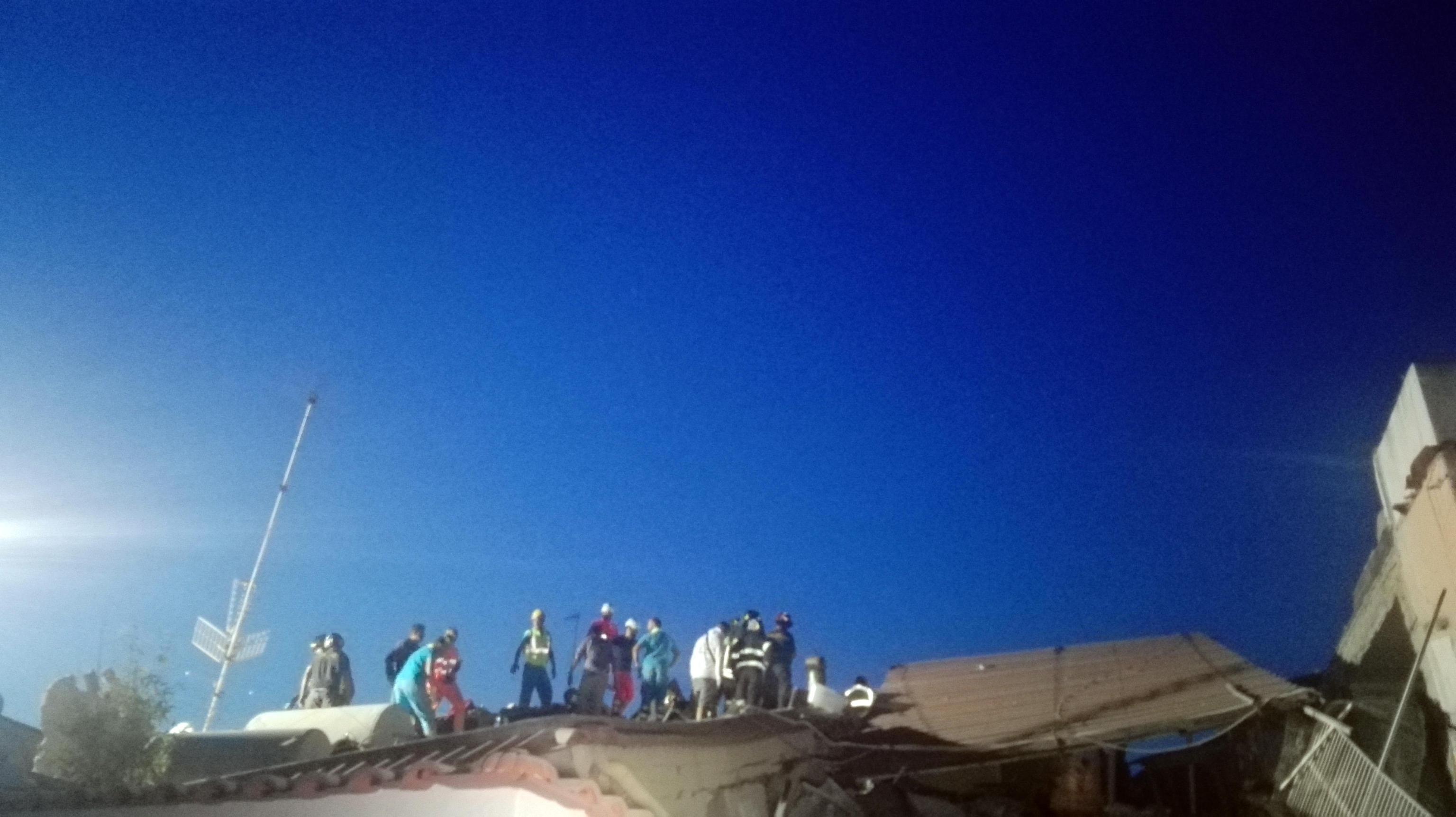 FOTO & VIDEO | Cutremur puternic în insula Ischia, soldat cu doi morți. Operațiunea de salvare a copiilor, încheiată după 16 ore