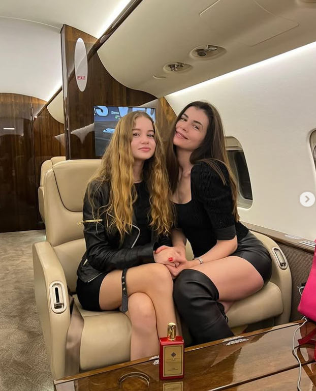 Irinel Columbeanu confirmă că Monica Gabor a născut în secret. În ce relații mai este cu fiica lui, Irina. „Meritau să facă un copil”