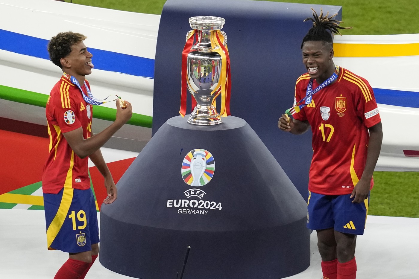 Spania, campioană europeană pentru a patra oară în istorie - un record, după ce a învins Anglia cu 2-1