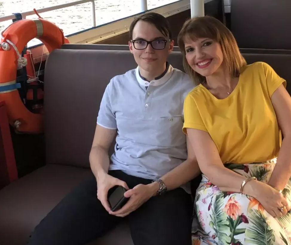 Motivul pentru care Marina Almășan nu petrece Crăciunul și Revelionul cu copiii ei. Victoraș și Marinuș au alte planuri: „Sunt împrăștiați prin lume”