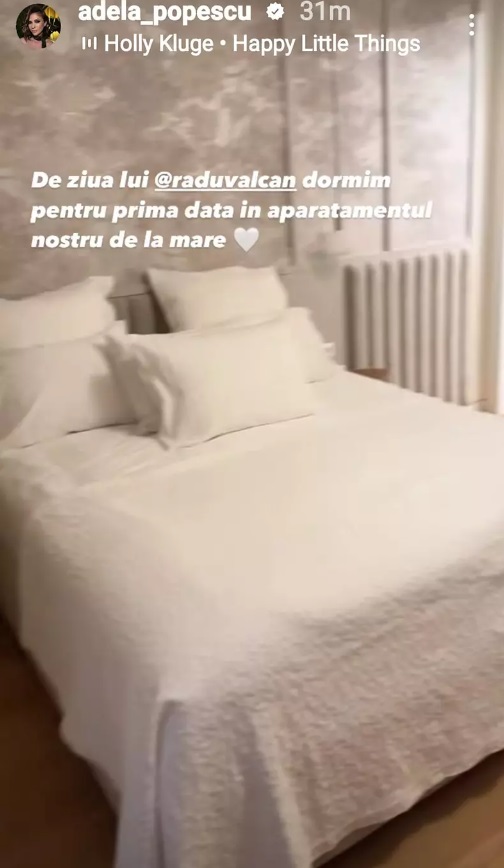 Imagini cu apartamentul din Olimp al Adelei Popescu și al lui Radu Vâlcan. Locuința are vedere la mare: „Dormim pentru prima oară aici”