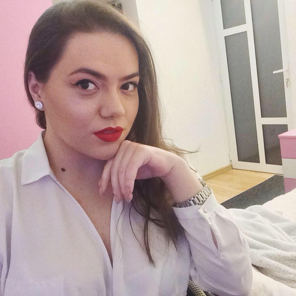 Povestea Andreei Nechita, tânăra în scaun cu rotile care a devenit medic în Iași