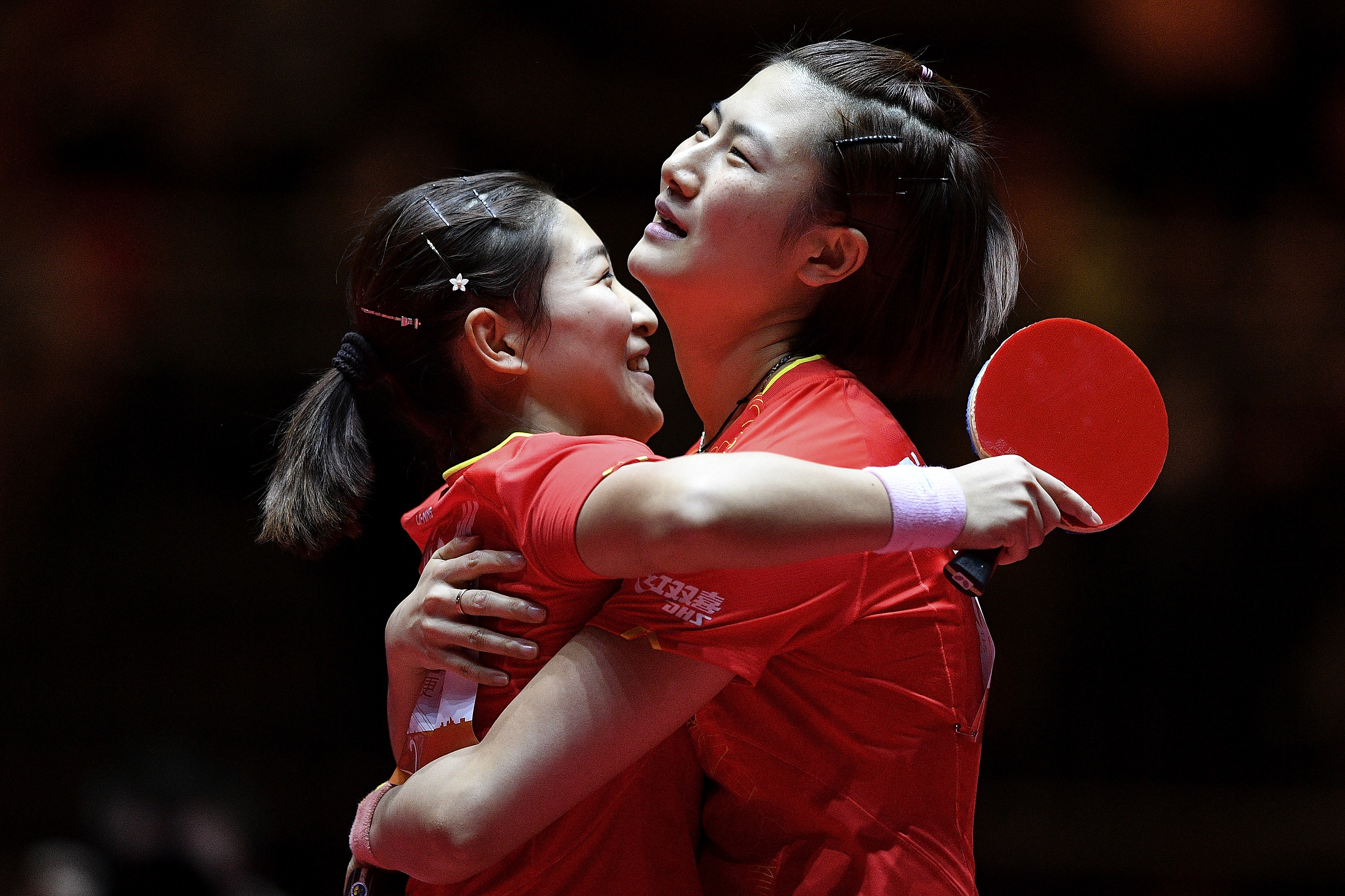 UPDATE. Finală ”made in China” la Mondialul de tenis de masă: Ma Long l-a învins dramatic pe Fan Zhendong. China - 4 medalii de aur, Japonia una / VIDEO