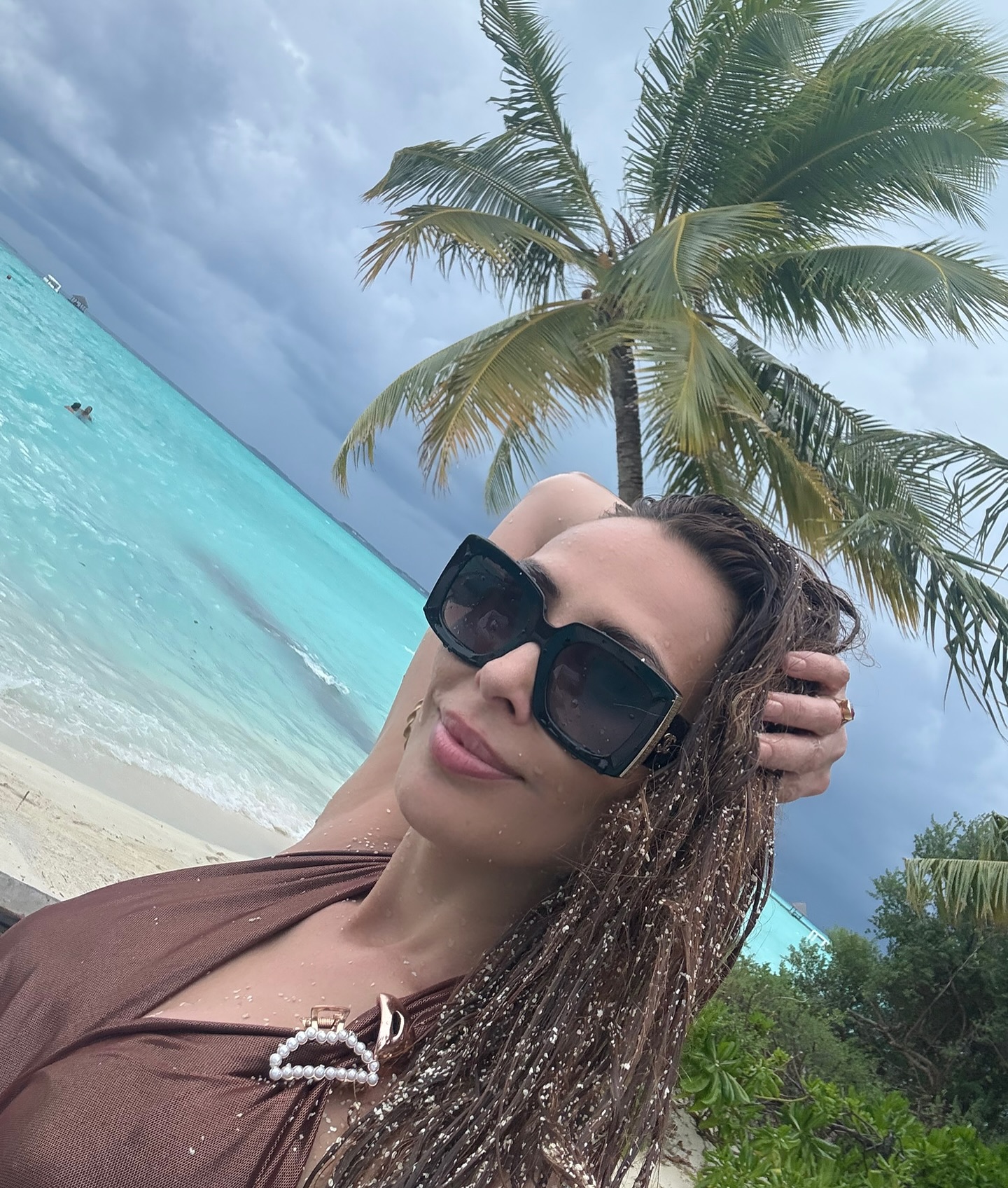 Imagini rare cu Iulia Vântur în Maldive. Vedeta a fost invitată la o nuntă. Cum arată camera în care a fost cazată iubita lui Salman Khan
