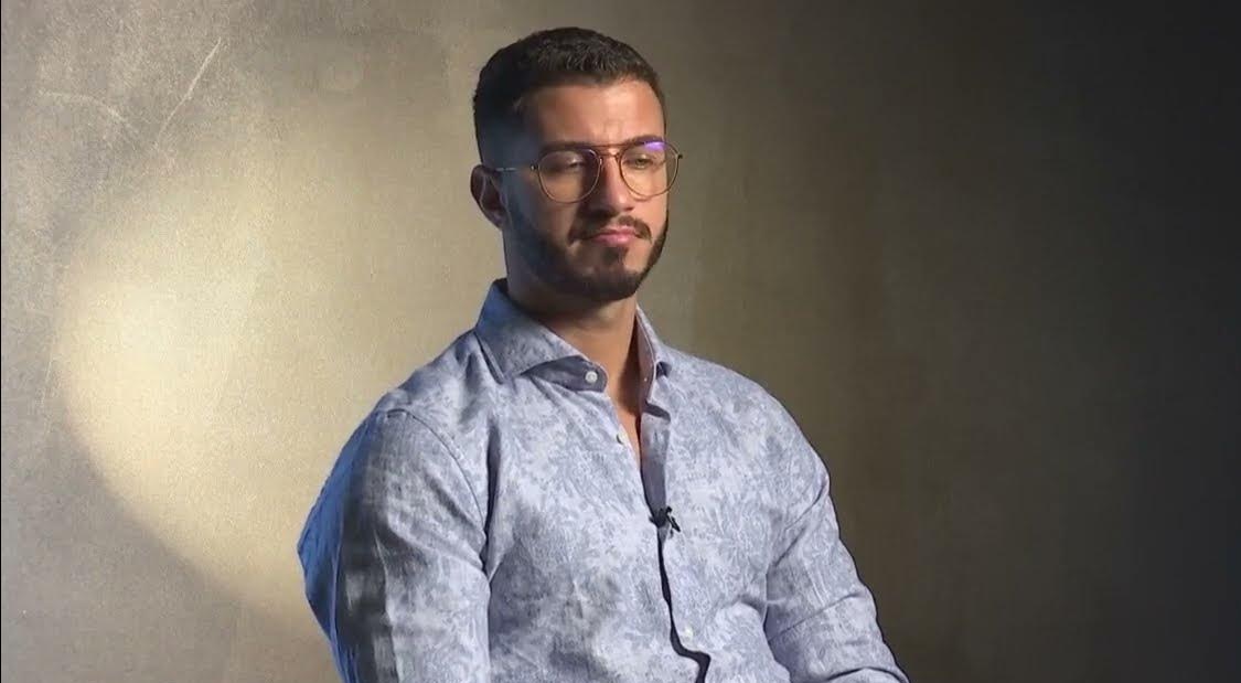 De ce a dispărut din showbiz Alin Simoiu, fosta ispită masculină de la Insula Iubirii: „Nu sunt dependent”. Ce le transmite concurenților din show-ul de la Antena 1