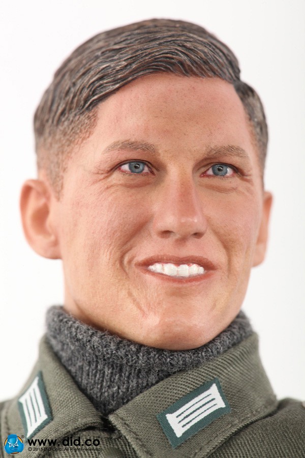 Scandal! Chinezii l-au transformat pe neamțul Schweinsteiger în soldat nazist! | GALERIE FOTO