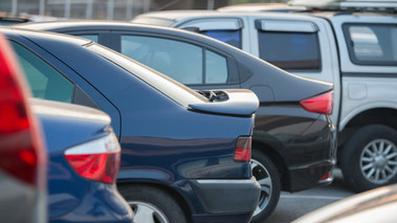 Elfogadta a főváros a parkolási rendszerváltó csomagot: itt van minden, amit tudni kell a budapesti parkolásról
