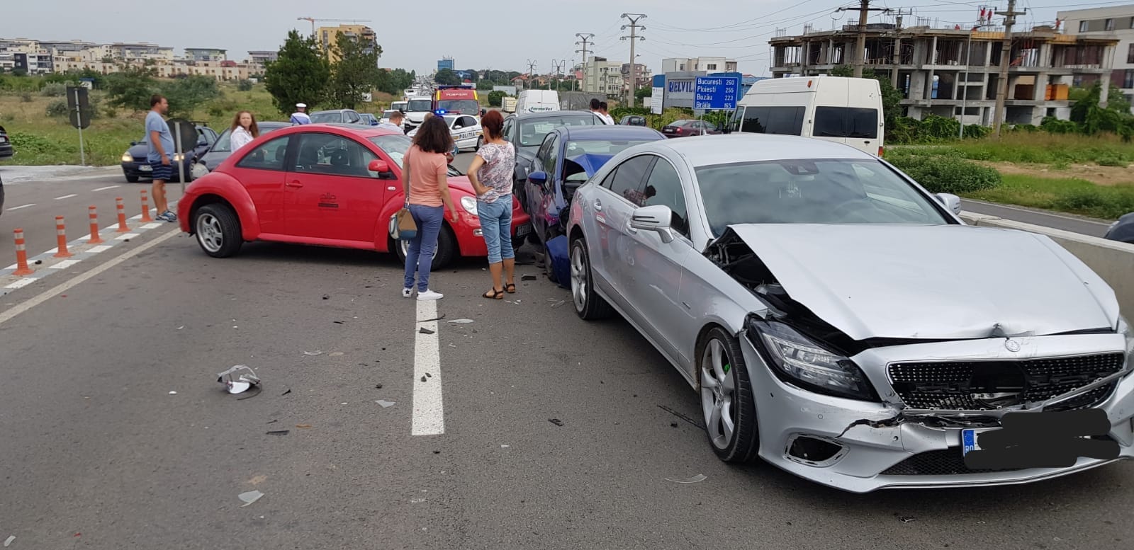 FOTO/ Accident în lanț cu șapte mașini la intrarea în municipiul Constanța. Drumul a fost blocat peste două ore