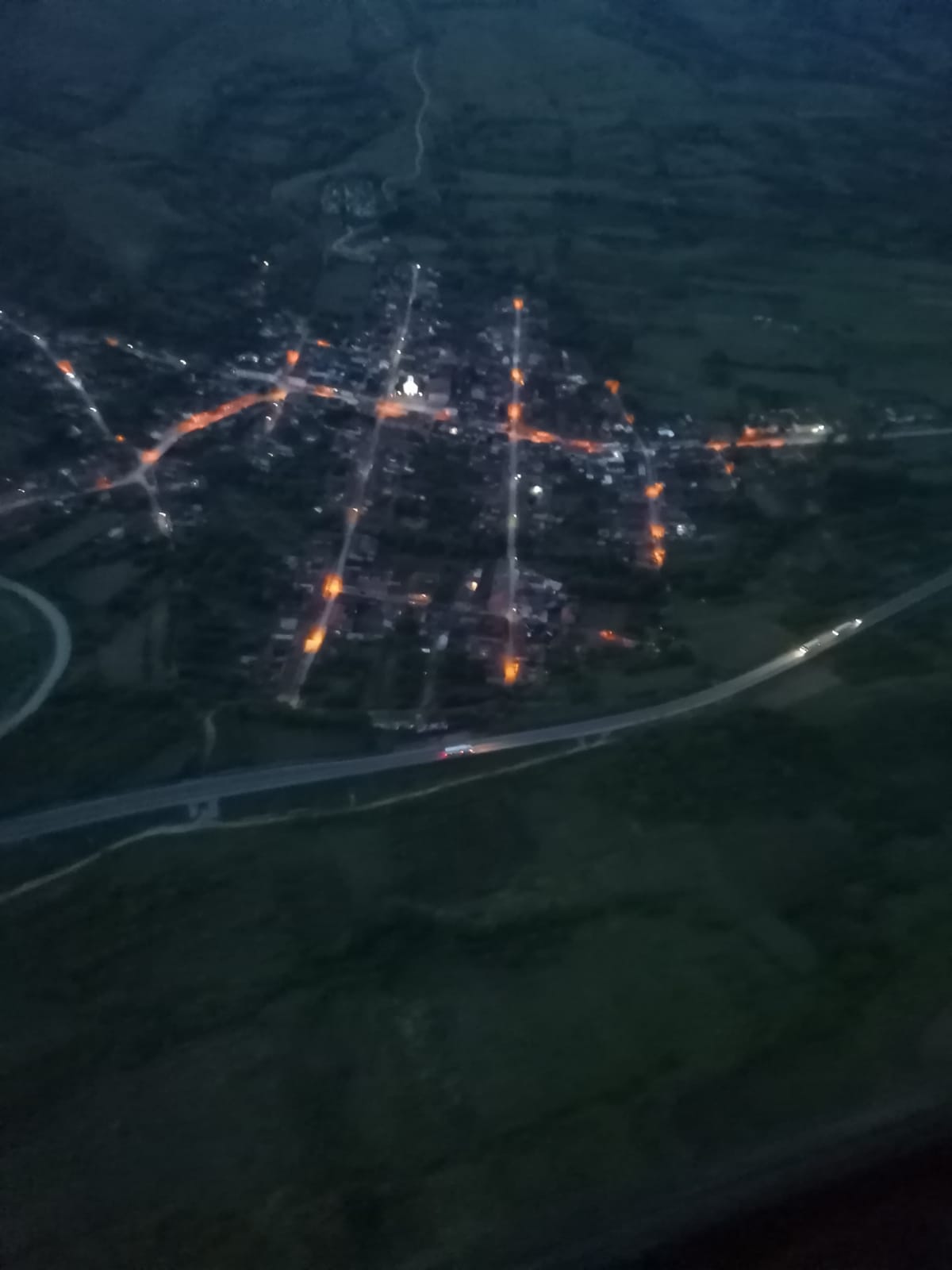 Imagini de la căutările celor doi frați dispăruți în Caraș-Severin. Primar: Nu este prima oară când pleacă de acasă