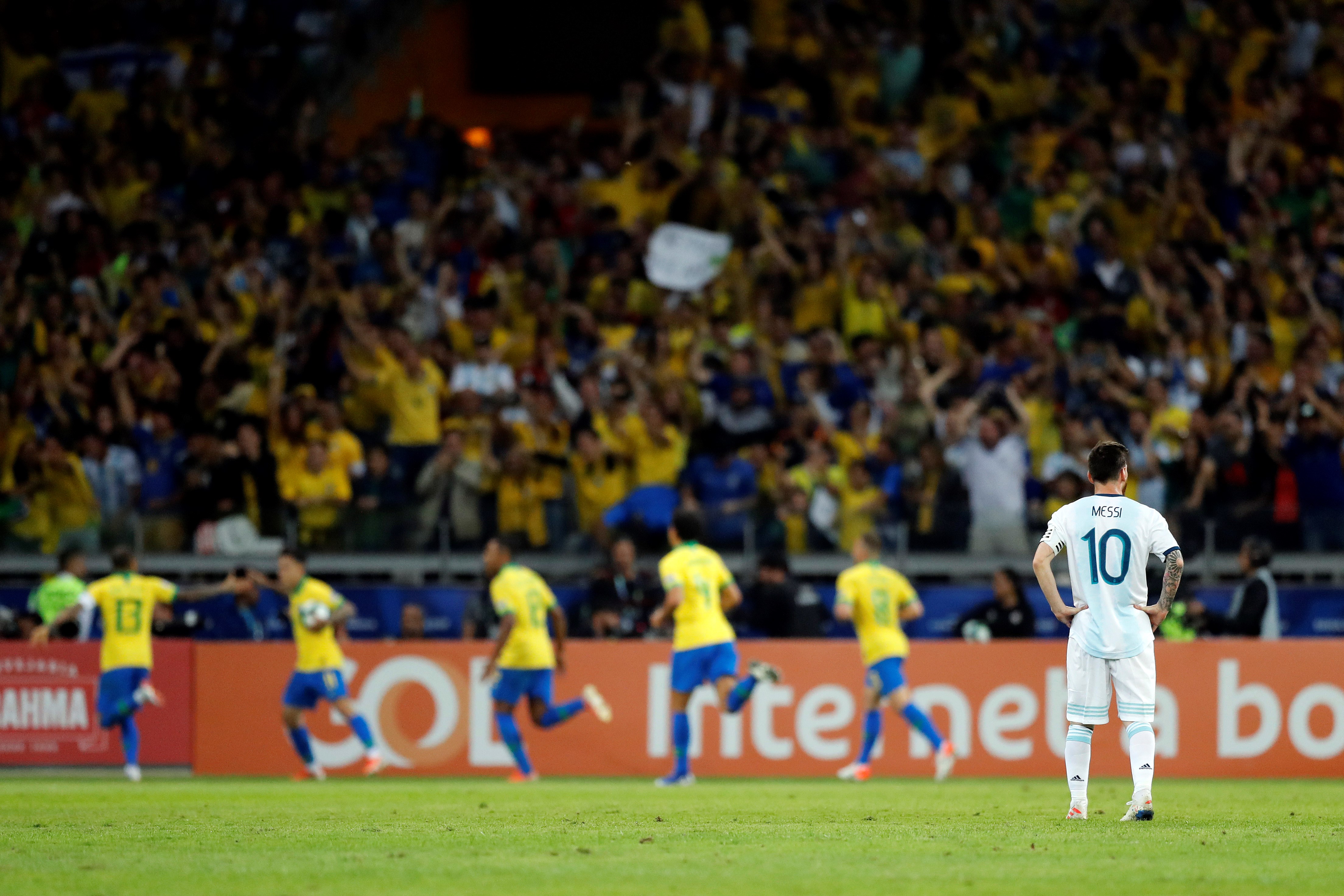 Argentinienii, eliminați, dar mândri. Scaloni: ”Am făcut un meci mare şi am fost superiori Braziliei”