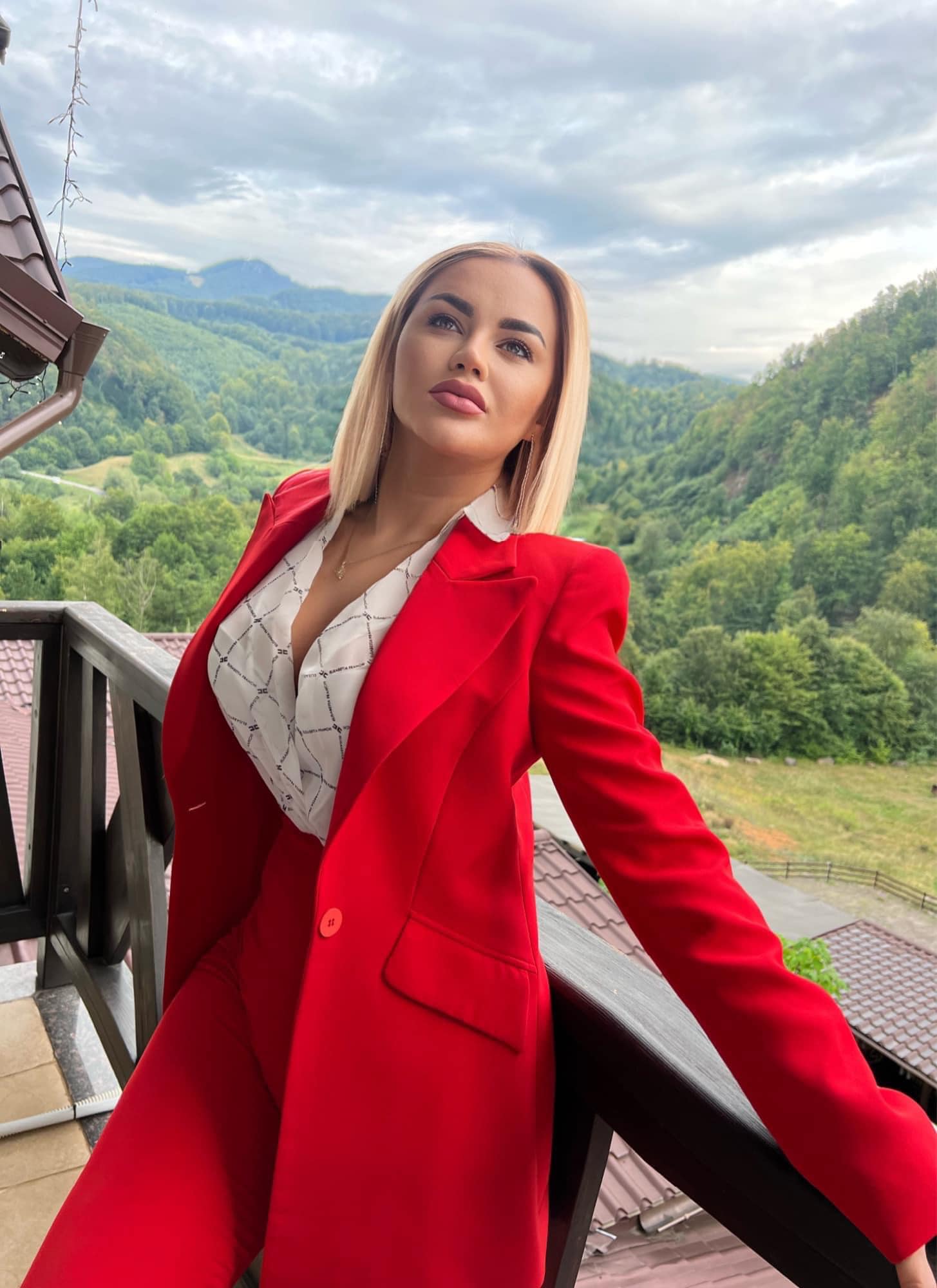 Carmen de la Sălciua a amânat nunta cu Marian Corcheș. Ce s-a întâmplat în relația lor