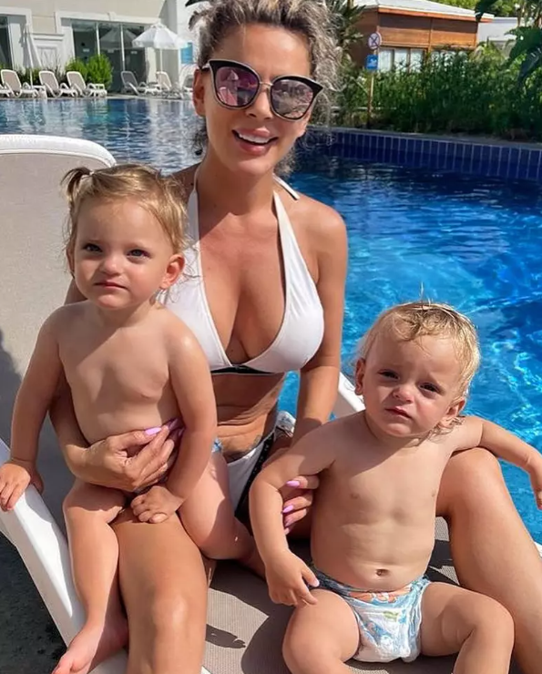Cum arată Alina Laufer după ce și-a făcut lifting facial la 43 de ani. „Am apelat la această soluție. Sunt obsedată de perfecțiune”