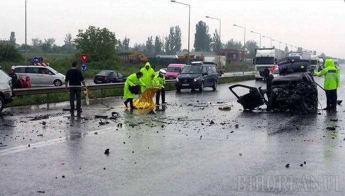 O elevă a murit într-un accident pe centura din Oradea. Andrada plecase de la școală ca să-și cumpere rochie pentru banchet