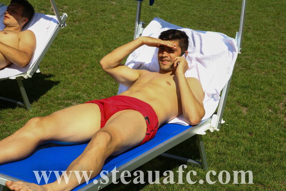 Plajă și bălăceală pentru steliștii lui Rădoi, după antrenamente infernale