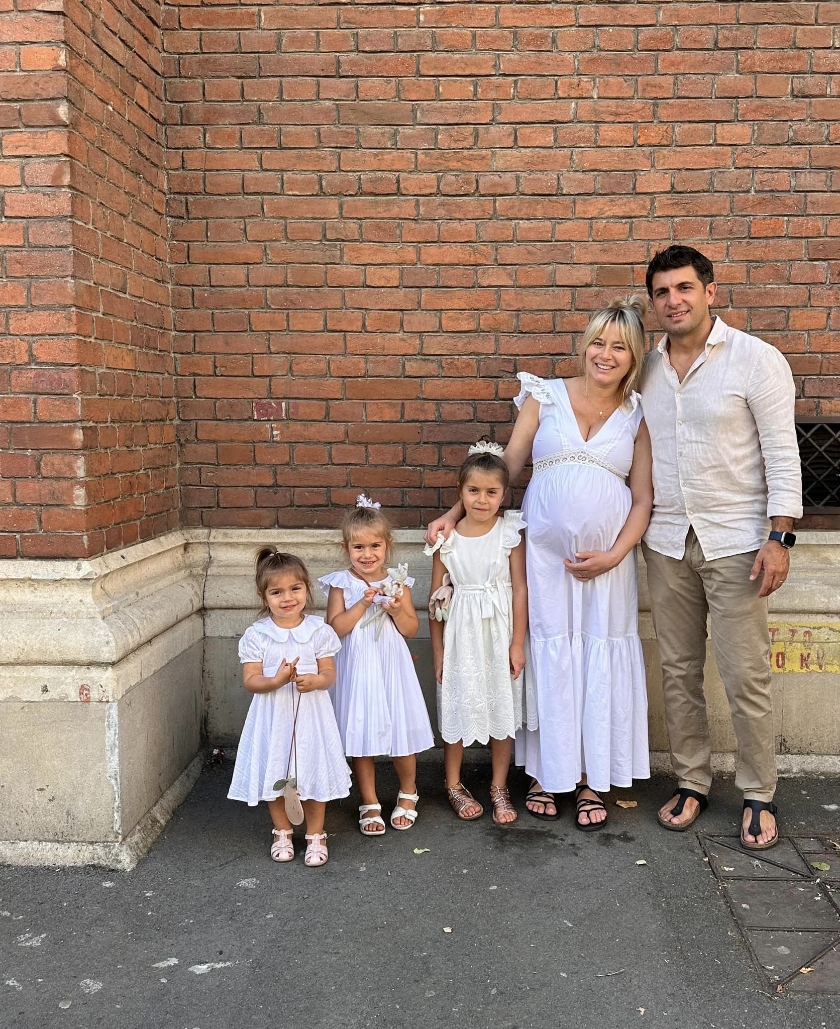 Laura Cosoi a născut. Ce nume deosebit a ales pentru cel de-al patrulea bebeluș: „Binecuvântarea vieții noastre!”