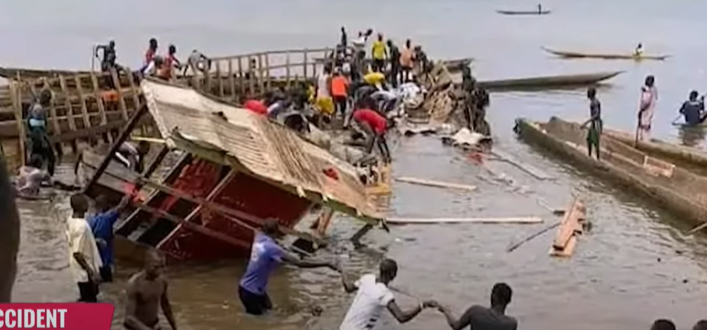 Közel hatvanan haltak meg egy hajóbalesetben: az áldozatok között sok a gyerek