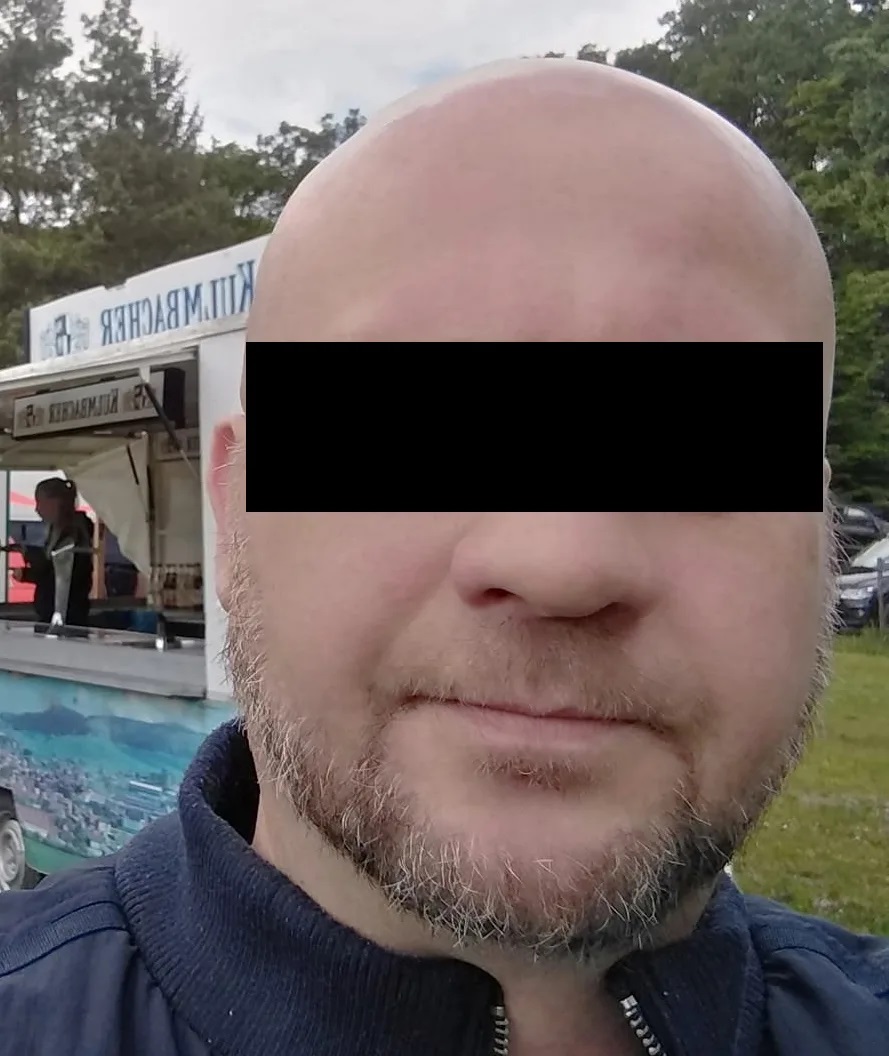 Poliția nu știe cine a condus BMW-ul care a ucis cinci prieteni de 19 ani, în Germania. Sunt doi suspecți, amândoi erau beți și nu aveau permis