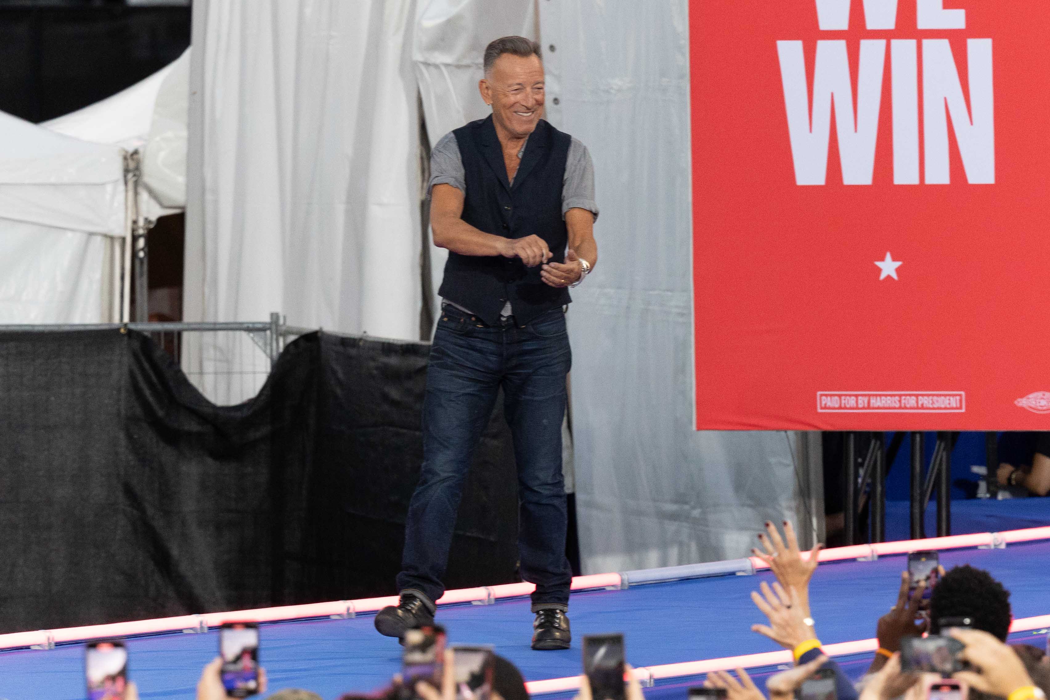 Artistul Bruce Springsteen lansează turneul anti-Trump. „Vom aduce speranță împotriva fricii și democrație împotriva autoritarismului”