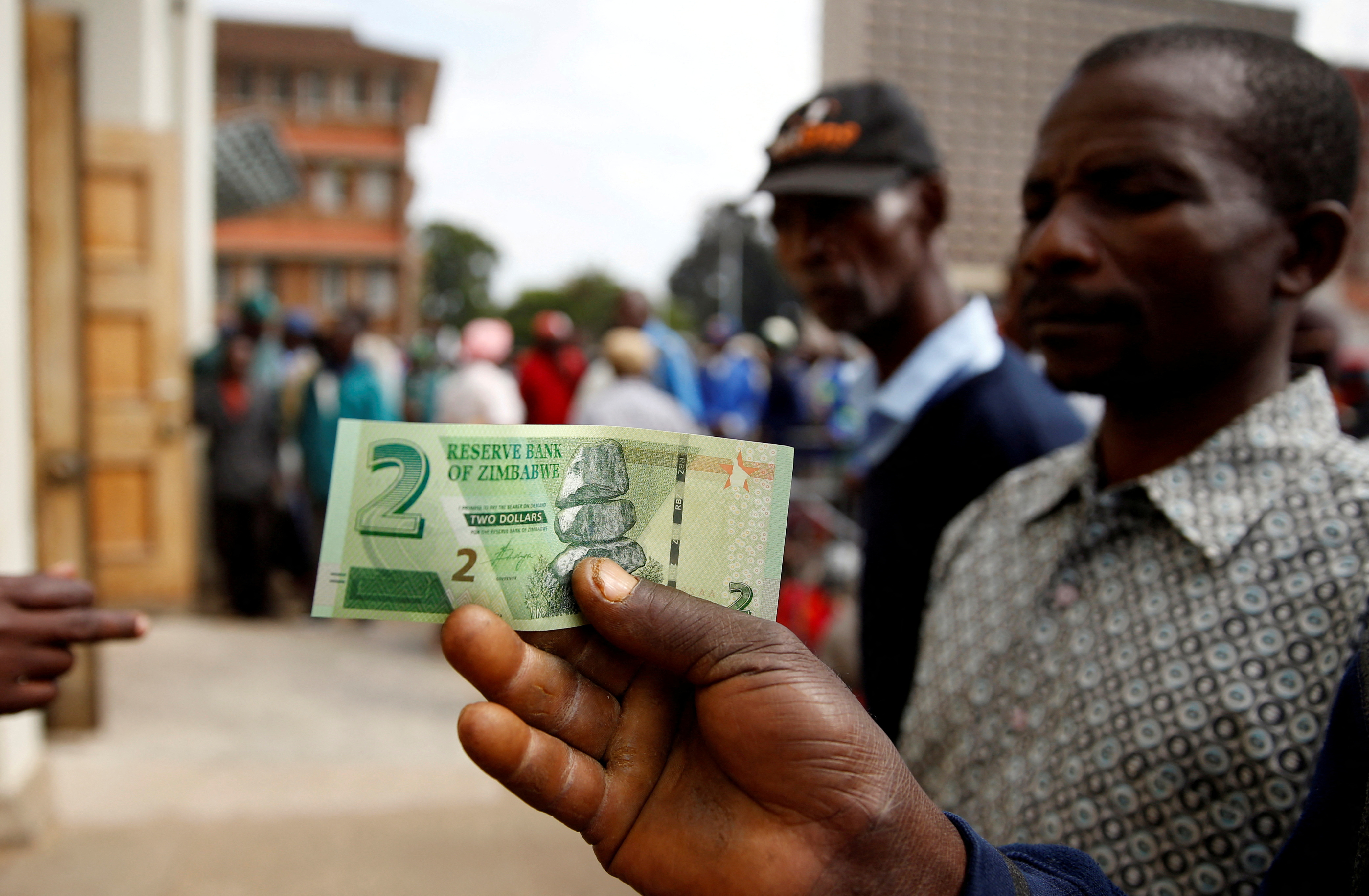 Zimbabwe plans to phase out Dollar, targeting single currency by 2030