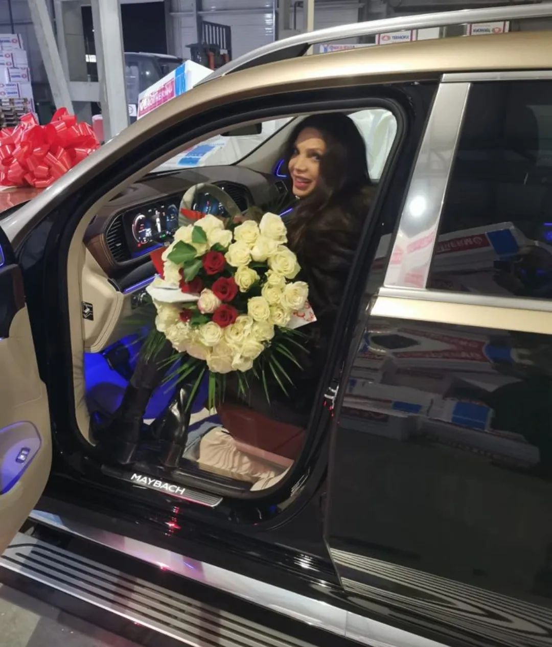 Imagini cu Cristina Spătar și cei doi copii în vacanță. Vedeta a cunoscut-o pe iubita fiului ei