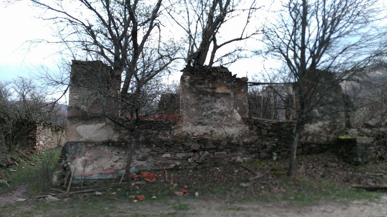 Lindenfeld, un sat fantomă din inima Semenicului, a devenit atracţie turistică! GALERIE FOTO