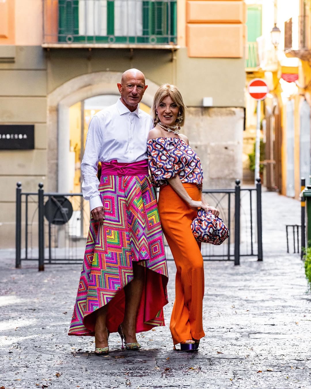 Cine e Mark Bryan, bărbatul în fustă și pe tocuri de la „Chefi la cuțite”. A redefinit moda și toată planeta îl cunoaște