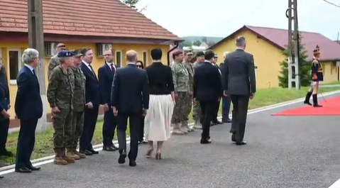 Președintele Nicușor Dan l-a primit pe regele Spaniei la Cincu, într-o întâlnire istorică