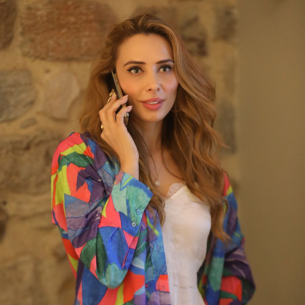 De ce Iulia Vântur refuză să aibă cetățenie indiană, deși stă de 10 ani în India: „Am două case. Sunt înregistrată, plătesc taxe”